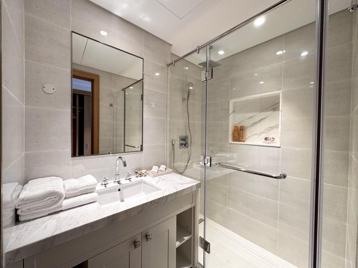 Apartment Opera Grand By Luxstay Homes *