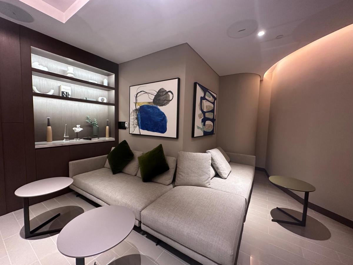 Opera Grand By Luxstay Homes Apartment
